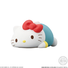 Cargar imagen en el visor de la galería, 新箱識 🌟 3月新貨🌟  食玩 BANDAI Mocchiri Sanrio 造型公仔 HelloKitty
