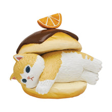 Load image into Gallery viewer, New box information 🌟 New arrivals in August 🌟 Ready stock Japanese version of gashapon mofusand cat sandwich bread gashapon shark cat bread cat puff cat yellow 
