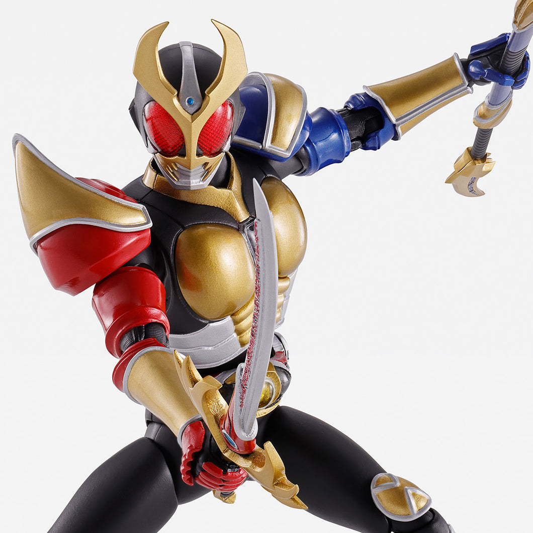 新BOX情報🌟4月新入荷🌟 バンダイ 新品 香港版SHOP限定 SHF 仮面ライダー KAMEN RIDER AGITO TRINITY FORM AGITO