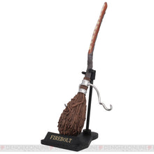 Load image into Gallery viewer, New box information 🌟 New arrivals in February 🌟 In stock Japanese version TAKARA TOMY ARTS Harry Potter HARRY POTTER Magic Broomstick Harry Potter Magical Broomstick Firebolt 
