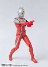 Load image into Gallery viewer, New box information 🌟New arrivals in September🌟 Brand new BANDAI SHFiguarts SHF ULTRASEVEN Ultraman in stock (re-sale)
